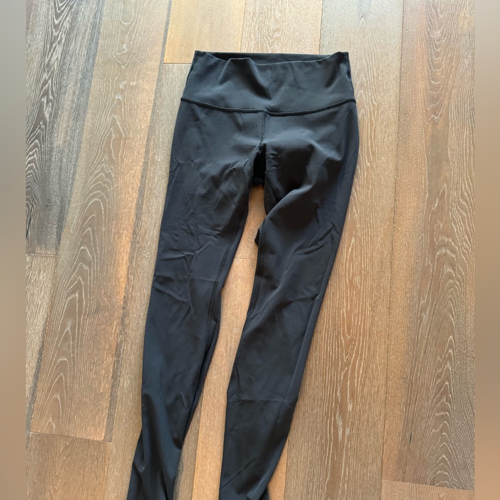 Lululemon black wonder under leggings